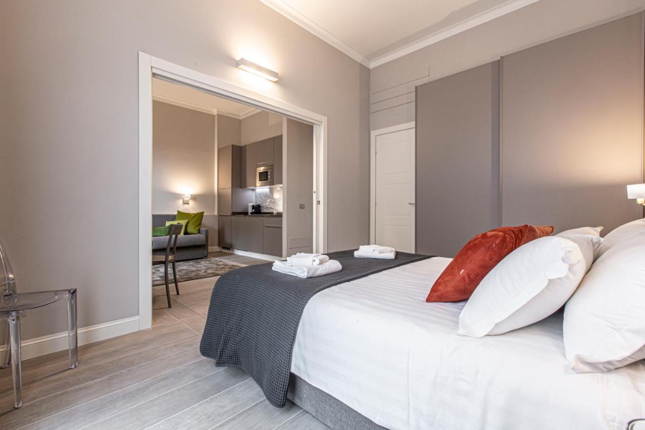Duomo Terrace Studio R&R Милано Екстериор снимка